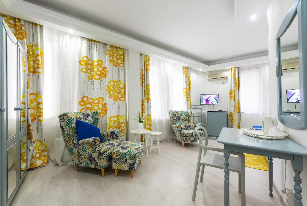 Отель Relax Comfort Suites Hotel Бухарест-26