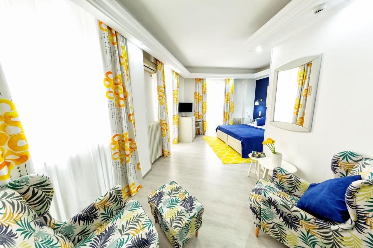 Отель Relax Comfort Suites Hotel Бухарест-44