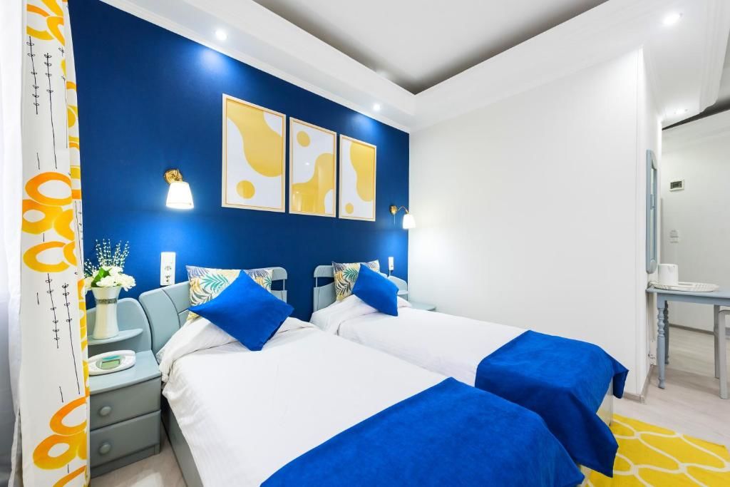 Отель Relax Comfort Suites Hotel Бухарест-51