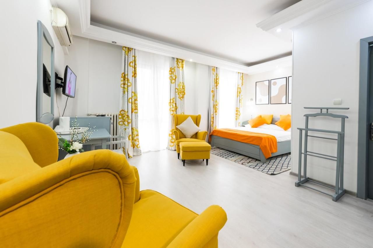 Отель Relax Comfort Suites Hotel Бухарест-8