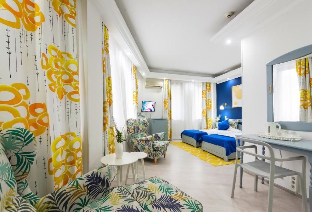 Отель Relax Comfort Suites Hotel Бухарест-53