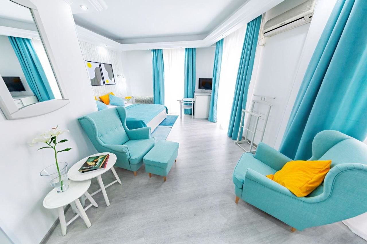 Отель Relax Comfort Suites Hotel Бухарест-9