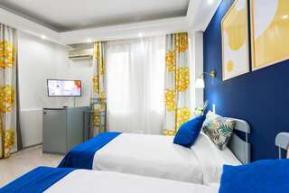 Отель Relax Comfort Suites Hotel Бухарест Двухместный номер с 2 отдельными кроватями-1