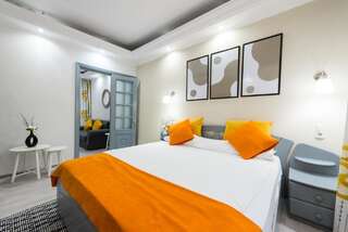 Отель Relax Comfort Suites Hotel Бухарест Люкс-4