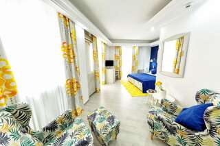 Отель Relax Comfort Suites Hotel Бухарест Улучшенный двухместный номер с 1 кроватью-12