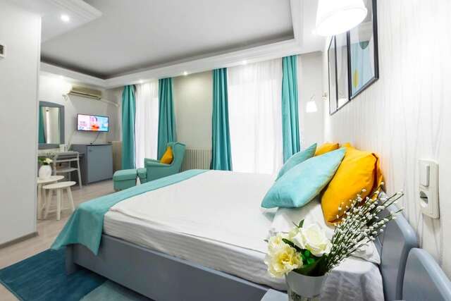 Отель Relax Comfort Suites Hotel Бухарест-15